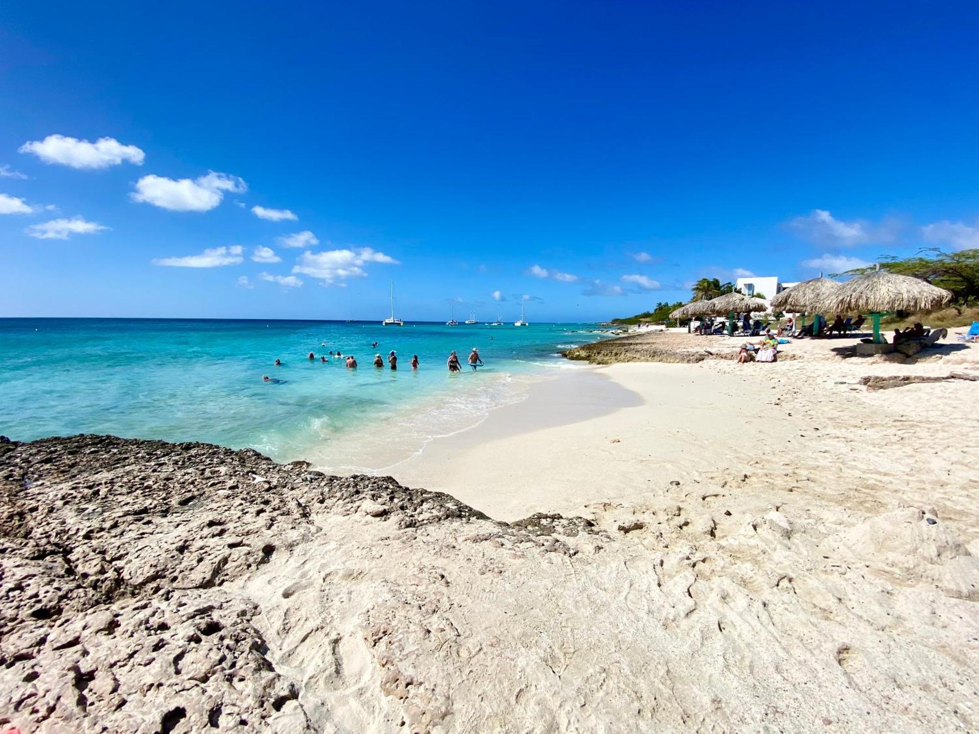 Вилла Casa Azure Aruba Палм Бич Экстерьер фото